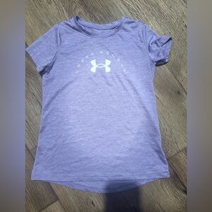 🦄Girls M purple Under Armour Tee